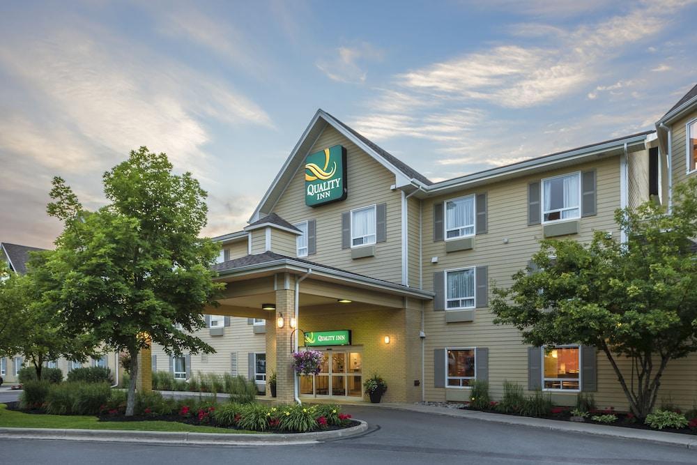 Quality Inn Airport Moncton Extérieur photo
