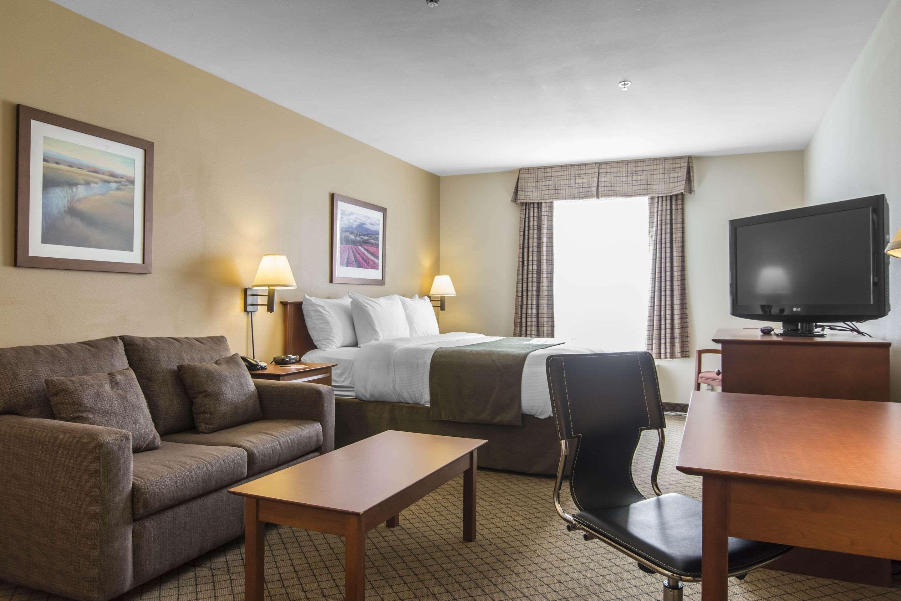 Quality Inn Airport Moncton Extérieur photo