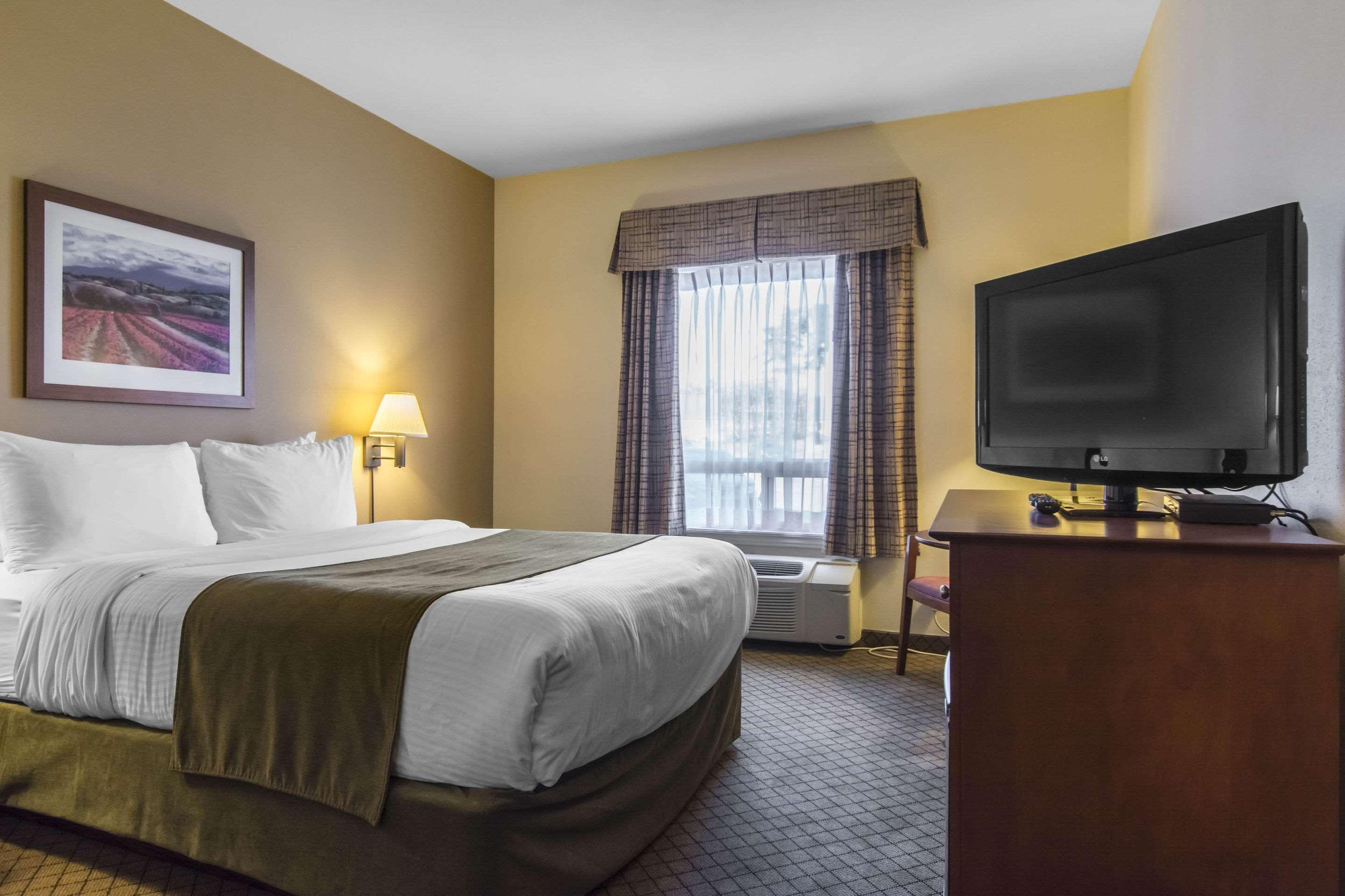 Quality Inn Airport Moncton Extérieur photo