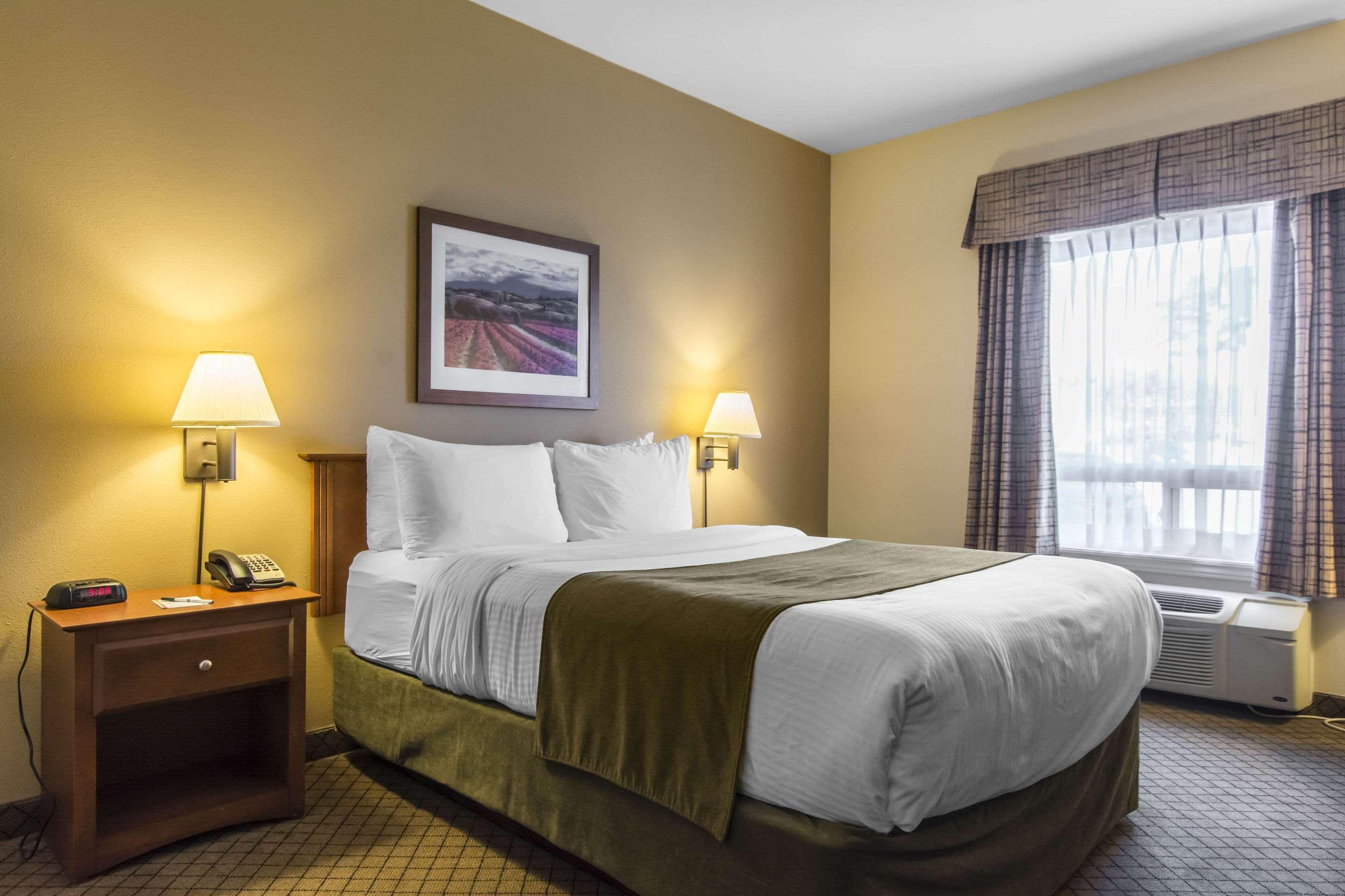 Quality Inn Airport Moncton Extérieur photo