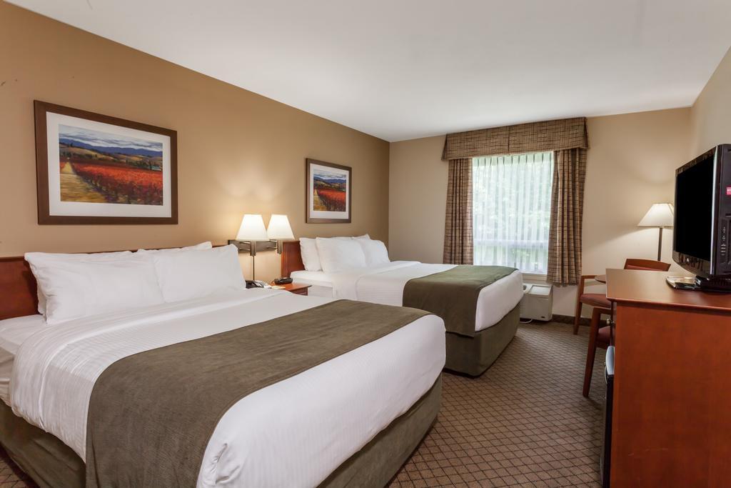Quality Inn Airport Moncton Extérieur photo