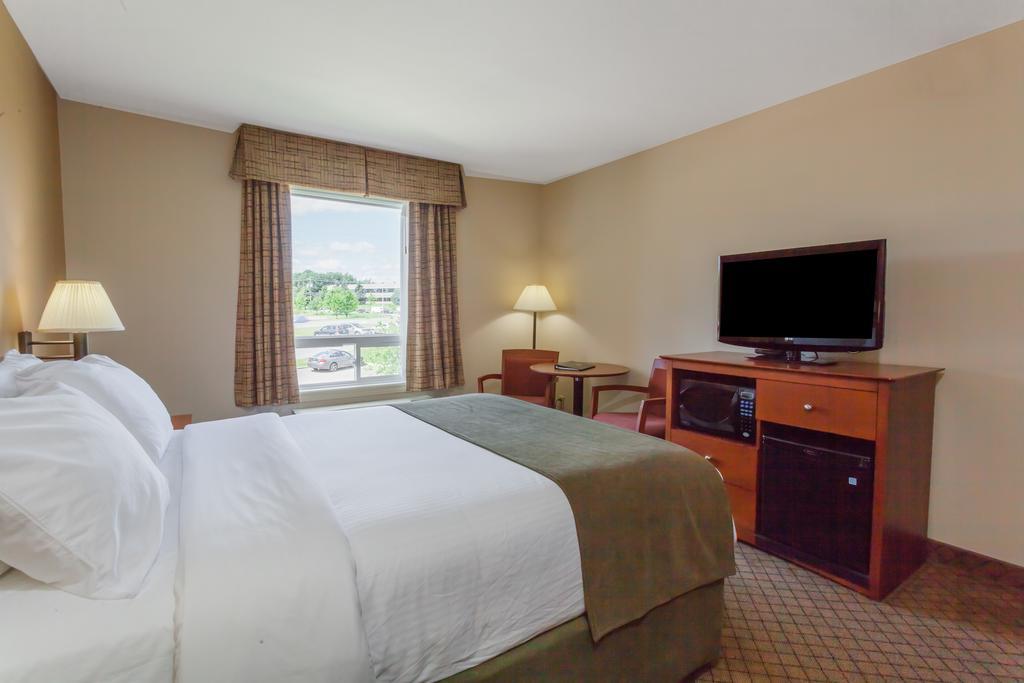 Quality Inn Airport Moncton Extérieur photo