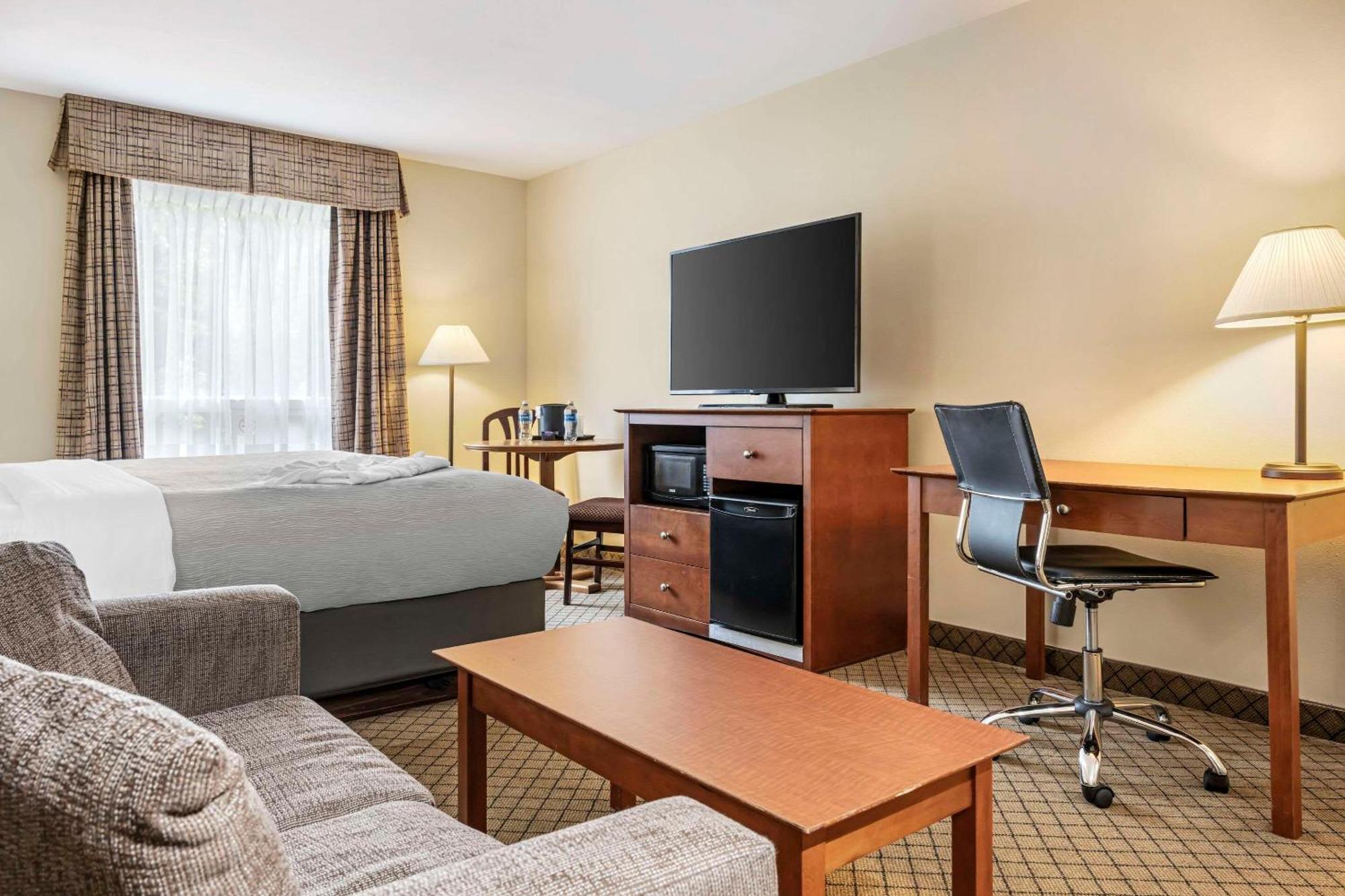 Quality Inn Airport Moncton Extérieur photo