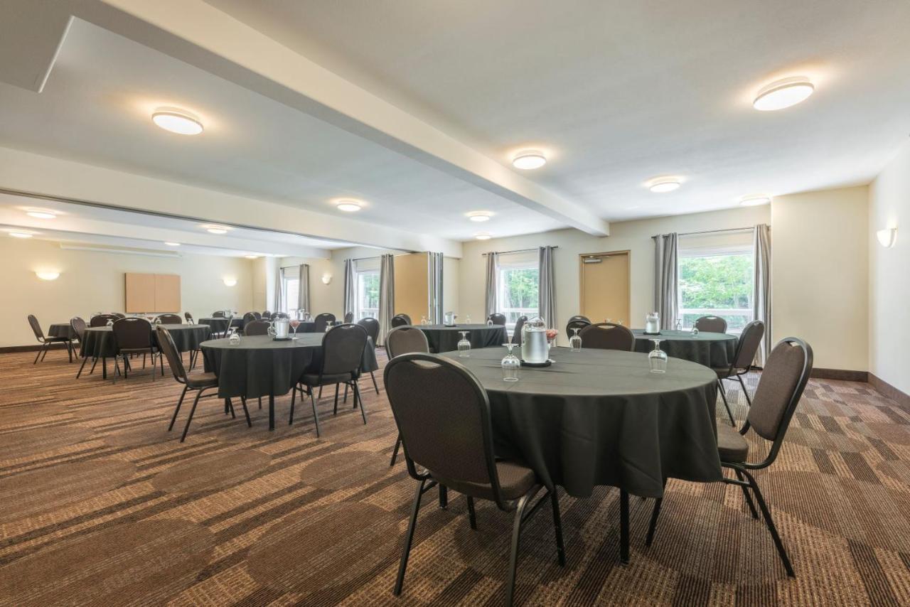 Quality Inn Airport Moncton Extérieur photo